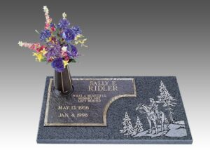 There are many options for adding graphics or photos to a memorial.